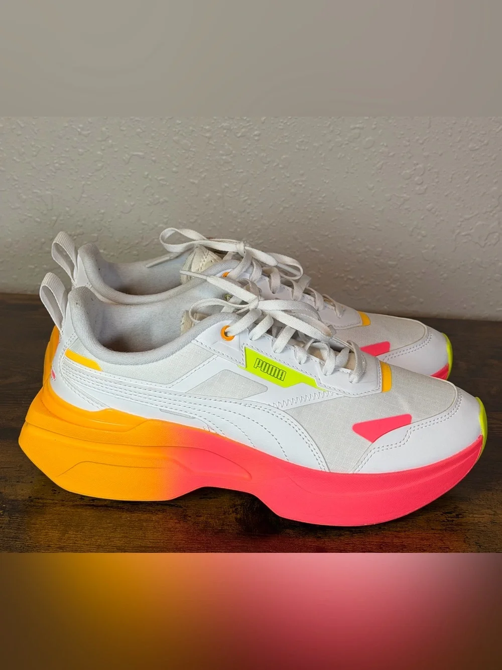 PUMA Kosmo Rider Summer Squeeze White Neon Chunky Sneakers Women’s 9.5 EU 40.5